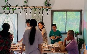 Positive Energy Homestay And Guide In Chiangkhan