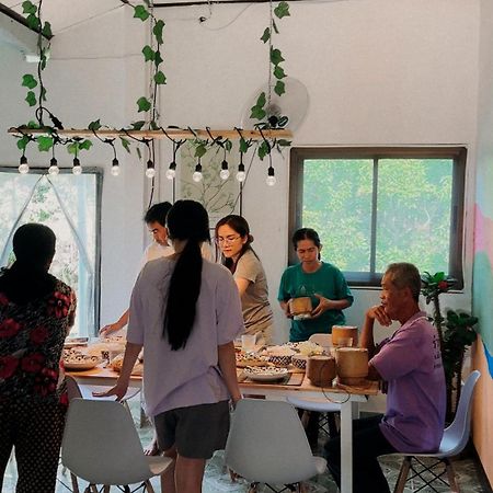 Positive Energy Homestay And Guide In Chiangkhan เชียงคาน ภายนอก รูปภาพ